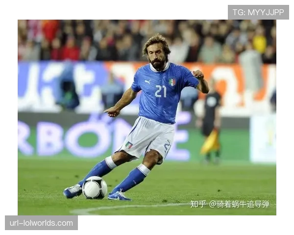 西甲联盟启动“草根教练培训计划”，旨在基层推广现代足球战术理念